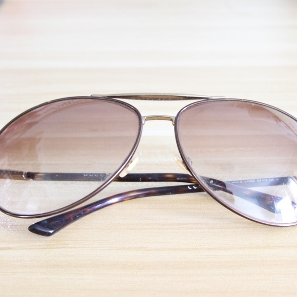 Gucci Accessories - Gucci Aviator Sunglasses